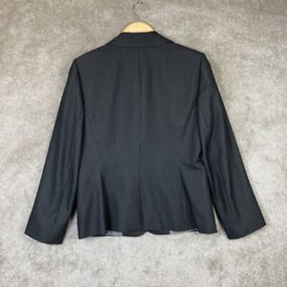 Tahari Arthur S Levine Jacket Womens 12 Gray Stripe Button Polyester Blend-6583 - Picture 2 of 13